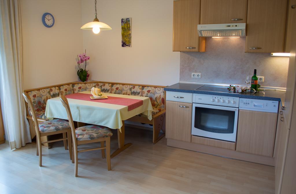 Ferienwohnung Biechl-Hauser Doris ザンクト・ウルリッヒ・アム・ピラーゼー 部屋 写真